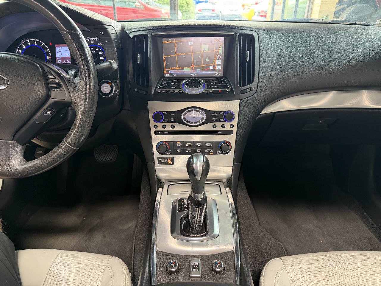Used 2014 INFINITI Q60 Convertible w/ Premium Package RWD image 37