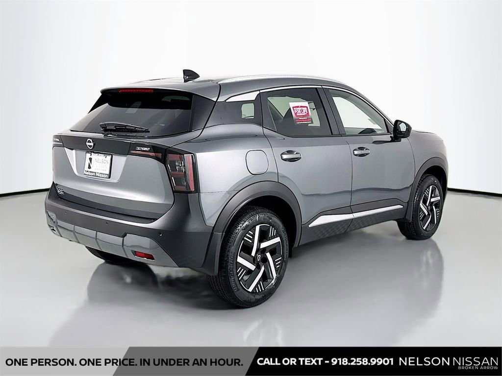 New 2026 Nissan Kicks SV w/ SV Premium Package FWD image 5