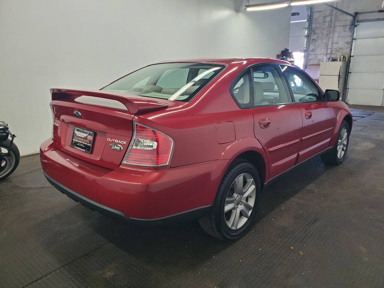 Used 2006 Subaru Outback 3.0R L.L. Bean AWD/4WD image 7