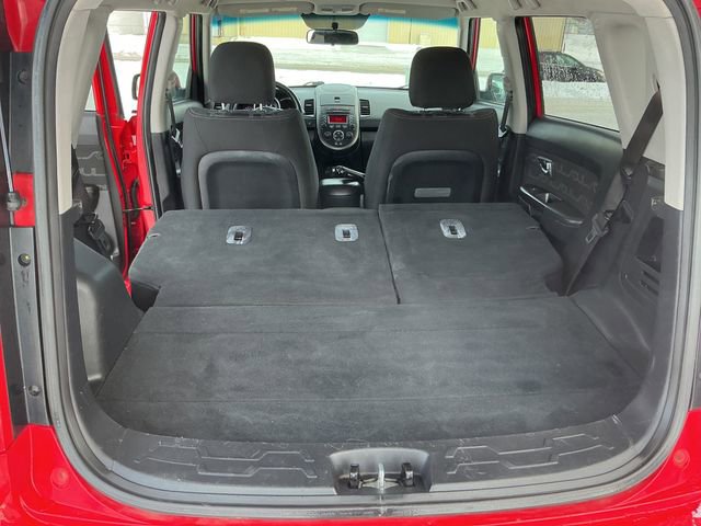 Used 2013 Kia Soul + image 37