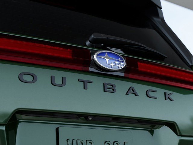 New 2026 Subaru Outback Touring AWD/4WD image 12