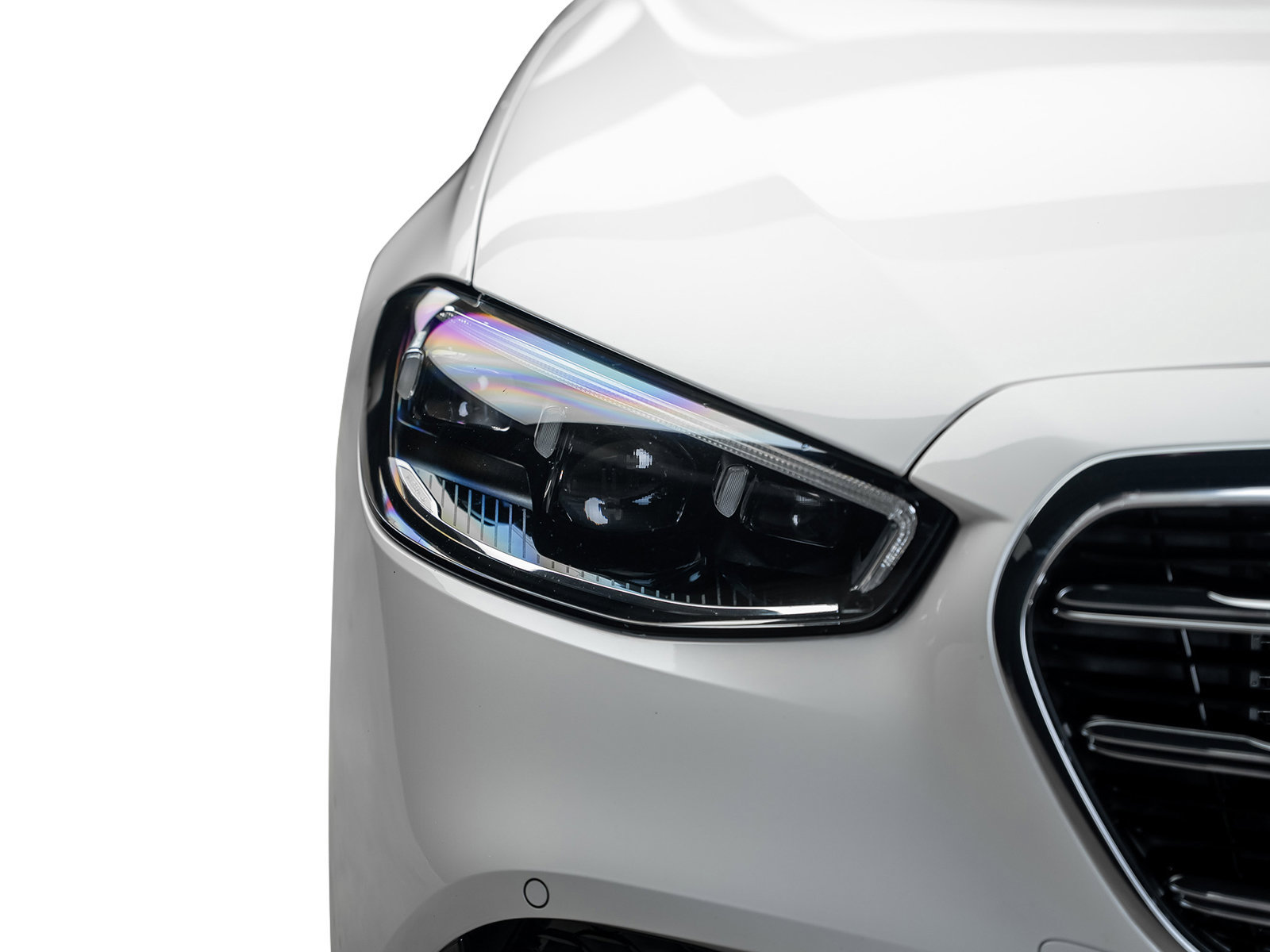 Used 2023 Mercedes-Benz S 580e 4MATIC Sedan image 3