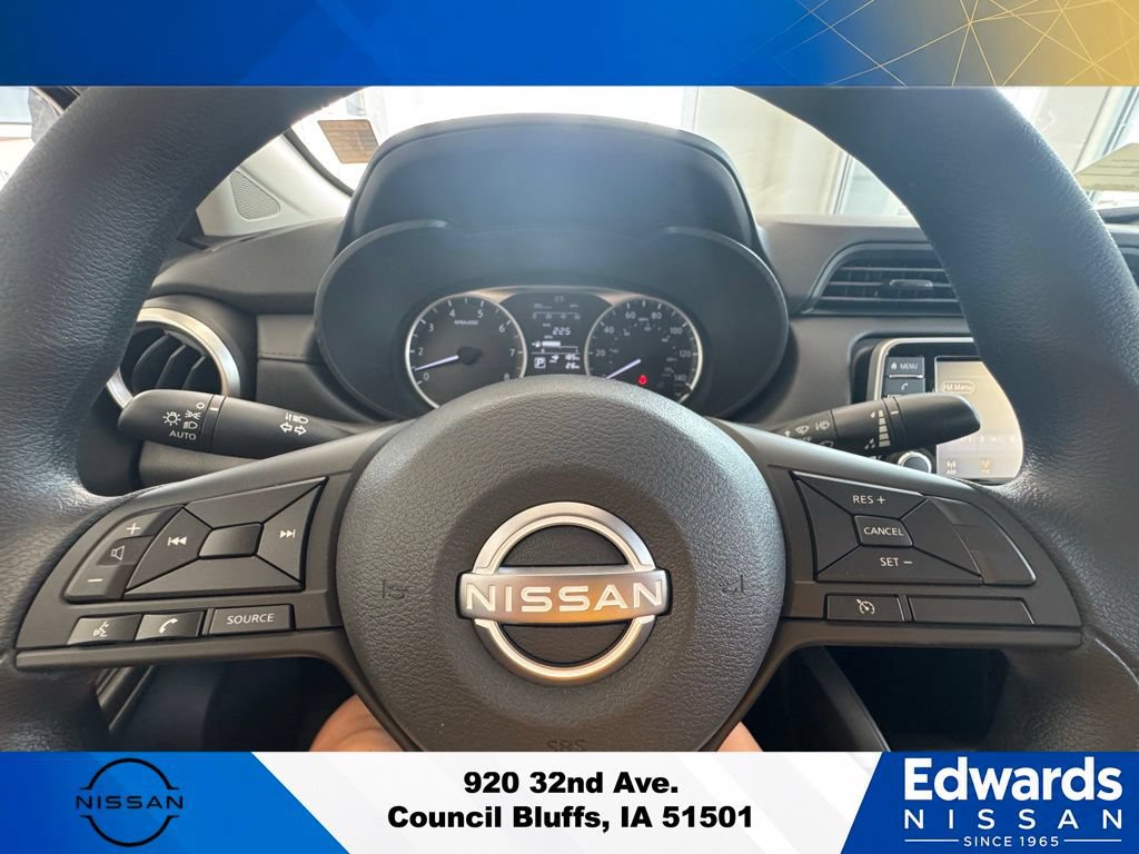 New 2025 Nissan Versa S w/ Trunk Package FWD image 22