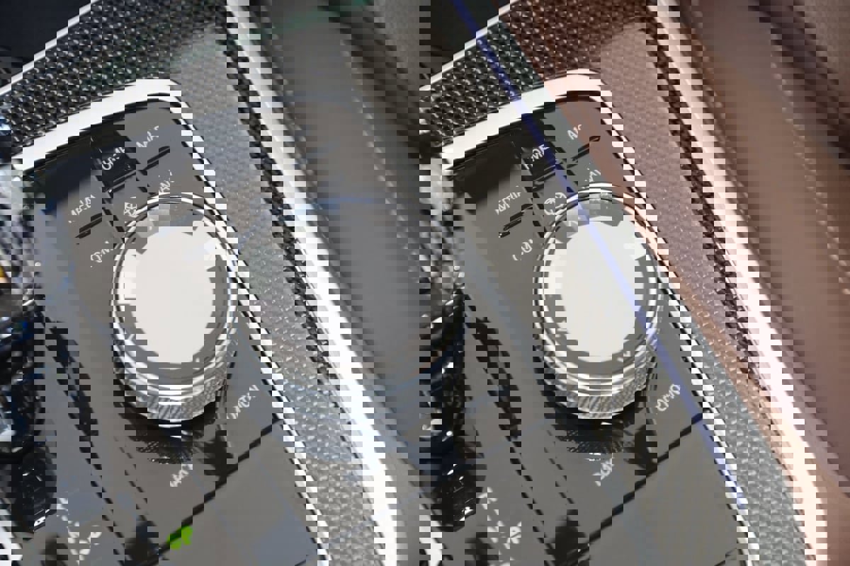 Used 2023 BMW X5 M50i w/ Executive Package image 31