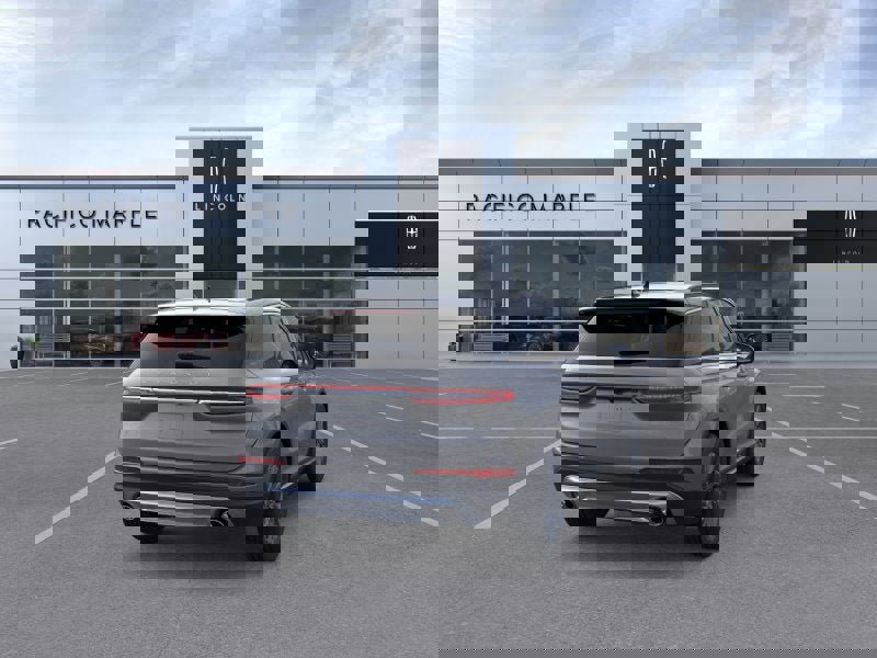 New 2026 Lincoln Corsair Premiere image 8