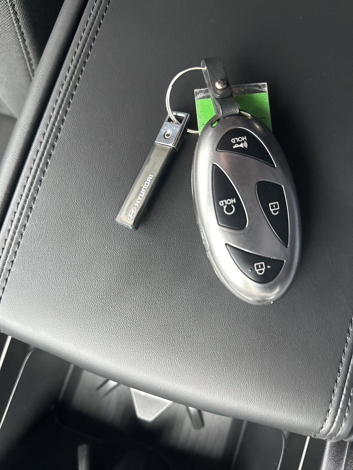 Used 2025 Hyundai Santa Fe SE image 62