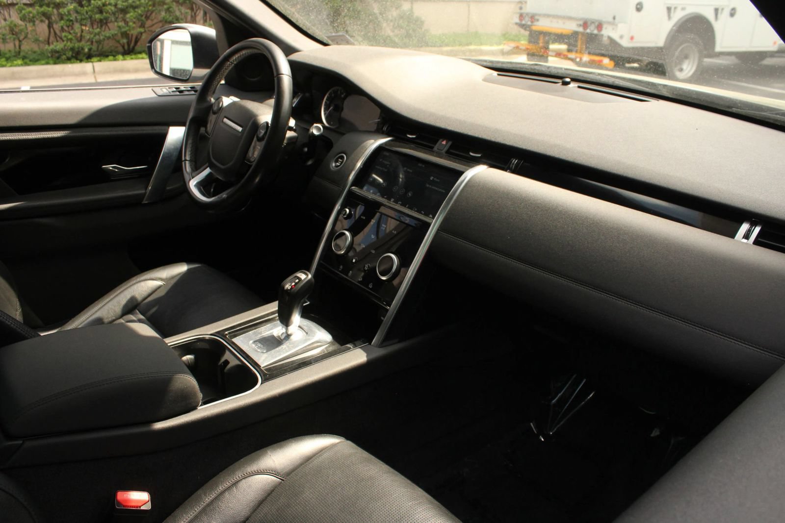 Used 2020 Land Rover Discovery Sport S AWD/4WD image 27