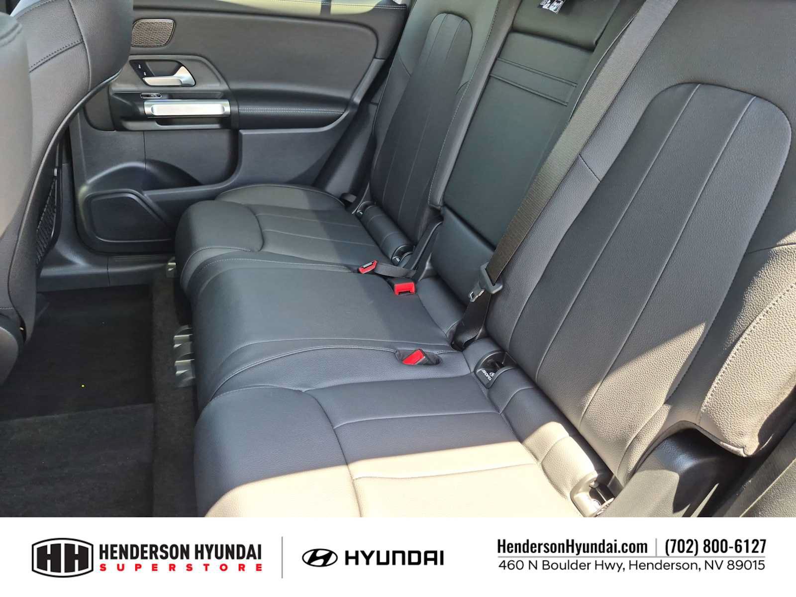 Used 2026 Mercedes-Benz GLB 250 image 19