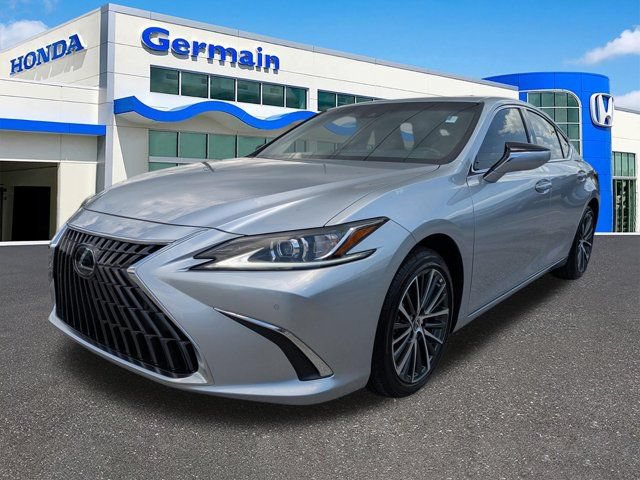 Used 2025 Lexus ES 300h w/ Premium Package FWD image 1