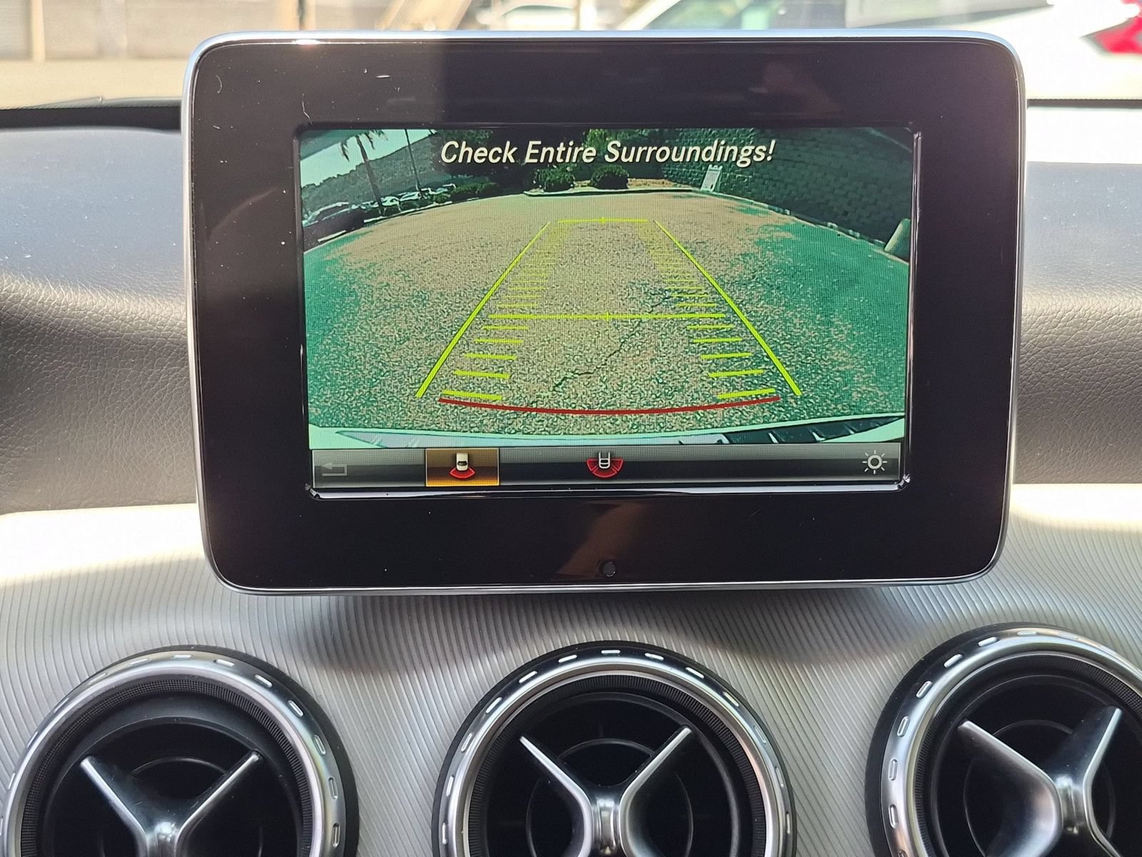 Used 2016 Mercedes-Benz GLA 250 4MATIC image 20