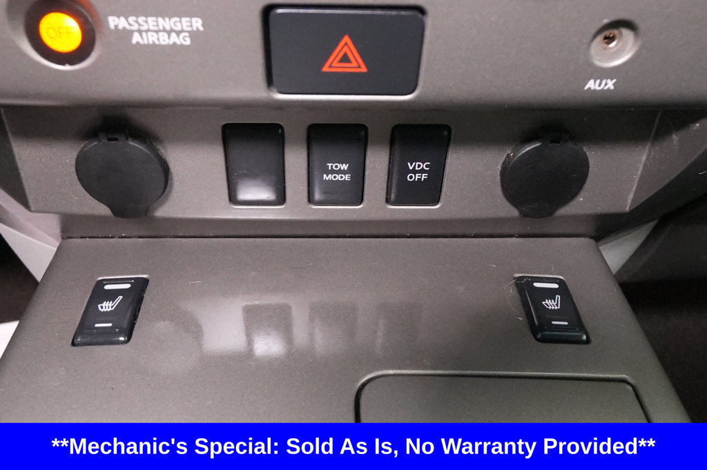 Used 2004 Nissan Titan LE w/ (SAB) Side-Airbag Pkg AWD/4WD image 31