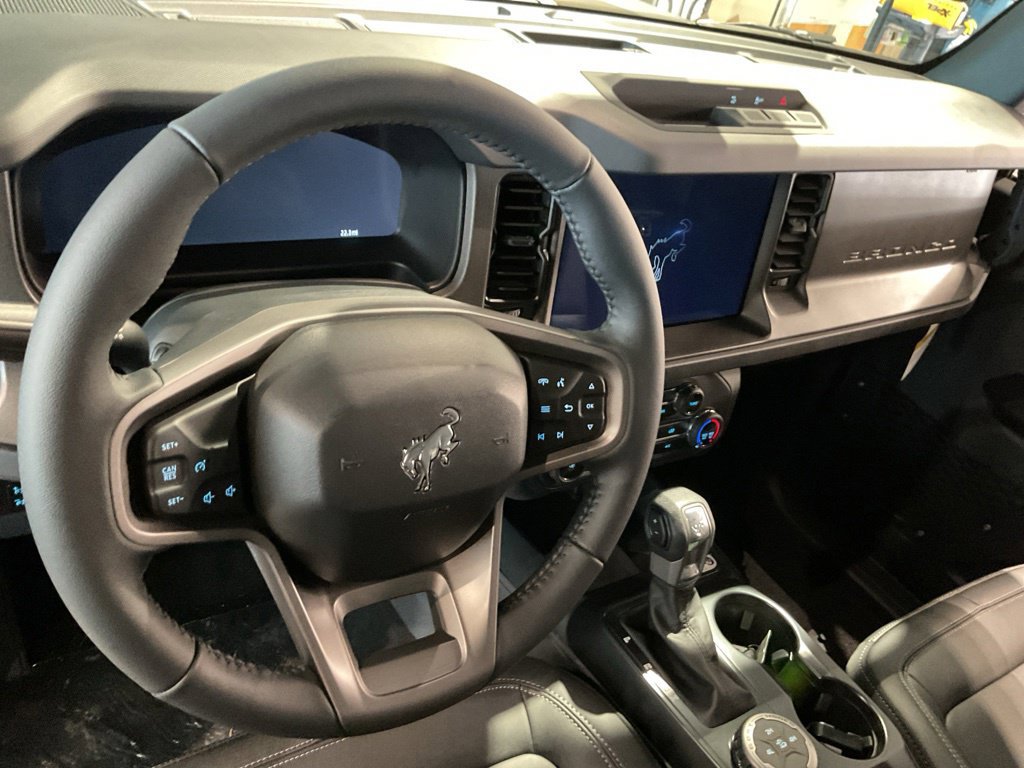 New 2026 Ford Bronco Big Bend w/ Black Appearance Package AWD/4WD image 12
