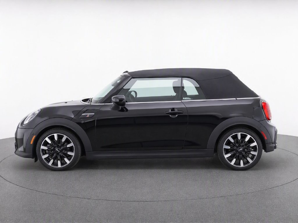 Used 2024 MINI Cooper S FWD image 7