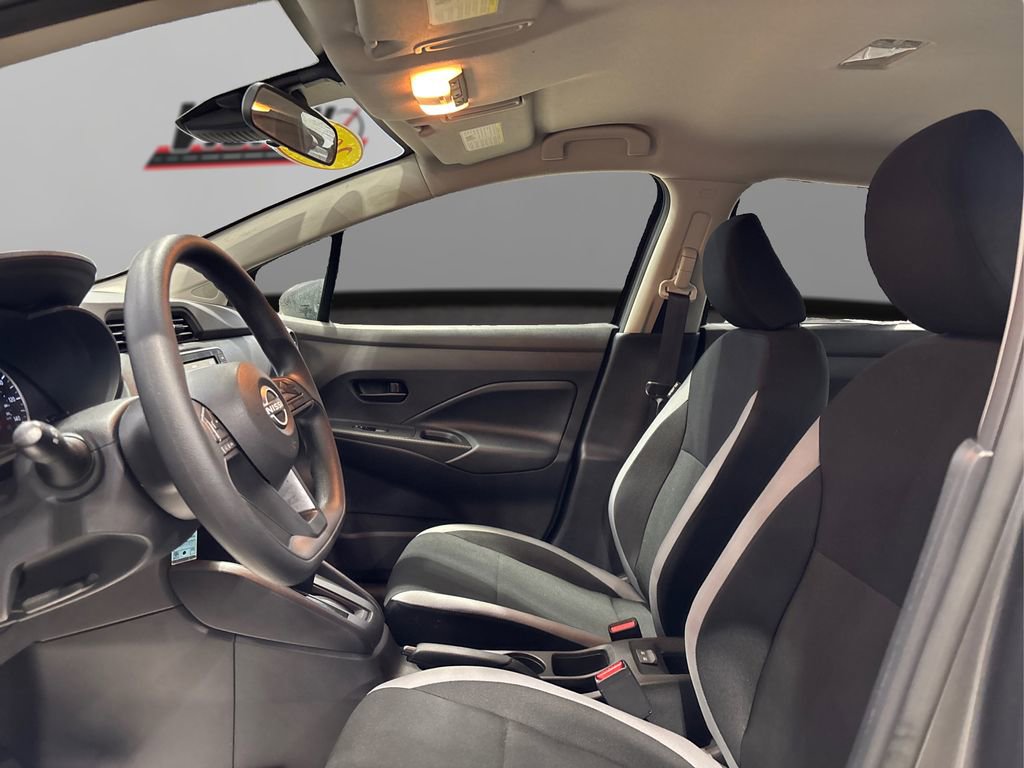 Certified 2025 Nissan Versa S w/ Trunk Package image 9
