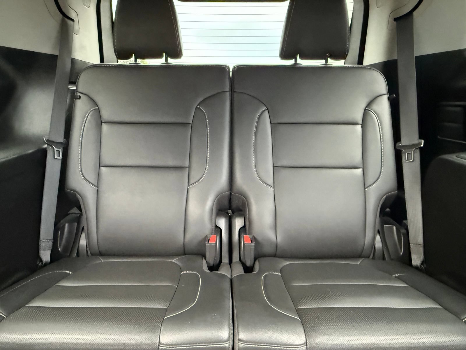 Used 2023 GMC Acadia SLT FWD image 42
