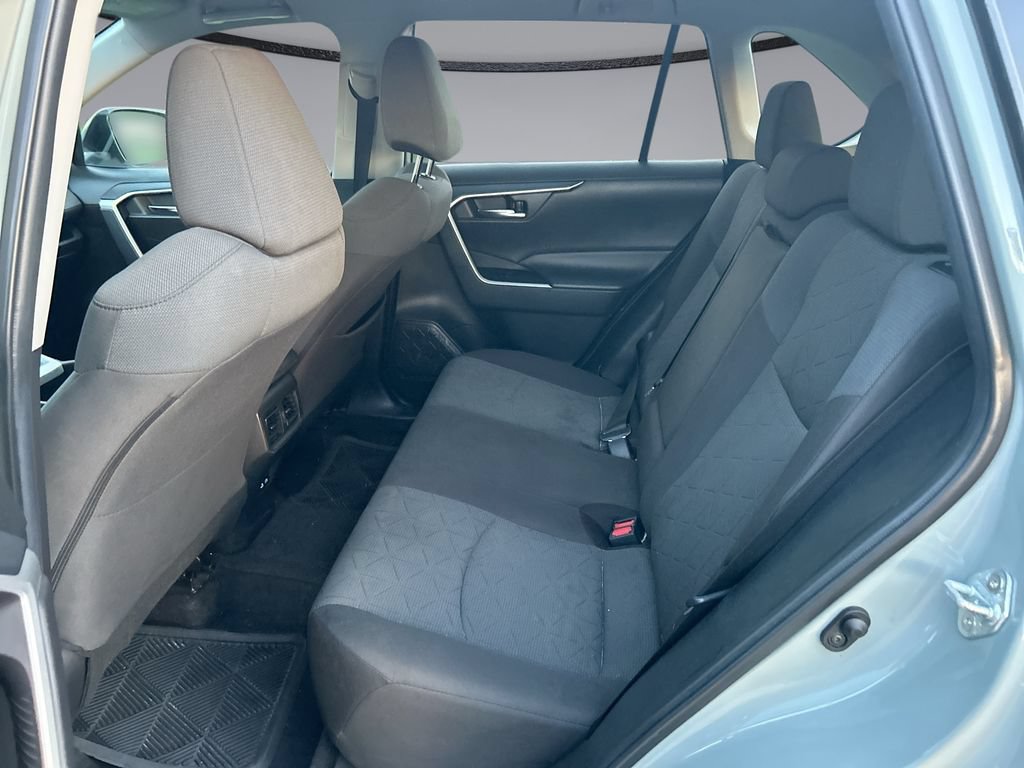 Used 2022 Toyota RAV4 XLE FWD image 29