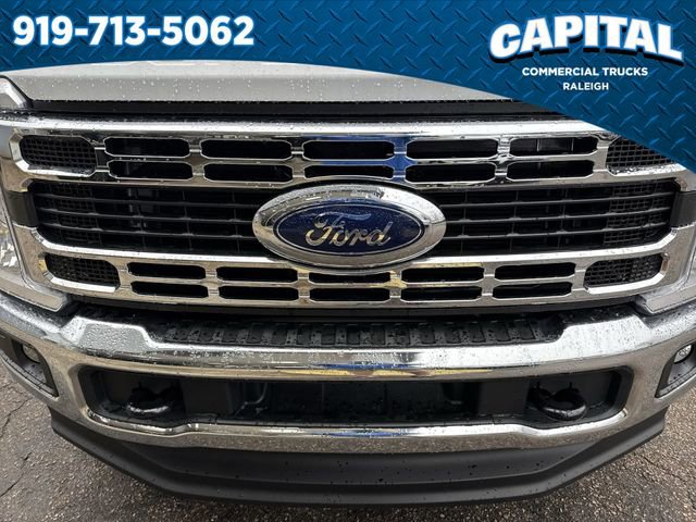 New 2026 Ford F450 XL w/ XL Chrome Package image 10