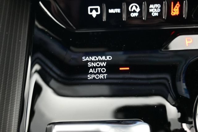 New 2026 Jeep Grand Wagoneer L Summit w/ Rear Seat Video Group I AWD/4WD image 28