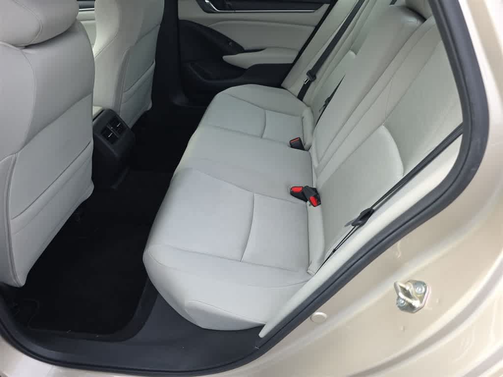 Certified 2018 Honda Accord EX image 16