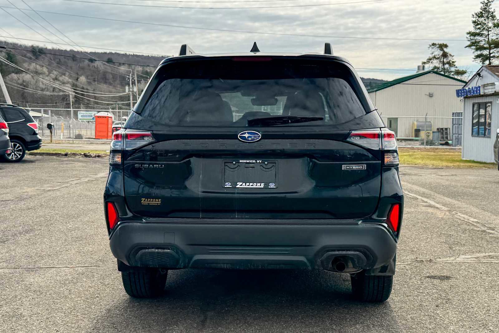 Used 2025 Subaru Forester Premium image 4