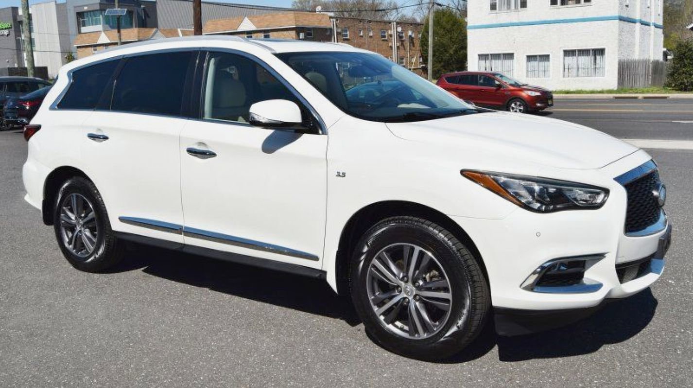 Used 2019 INFINITI QX60 Luxe w/ Essential Package AWD/4WD image 10