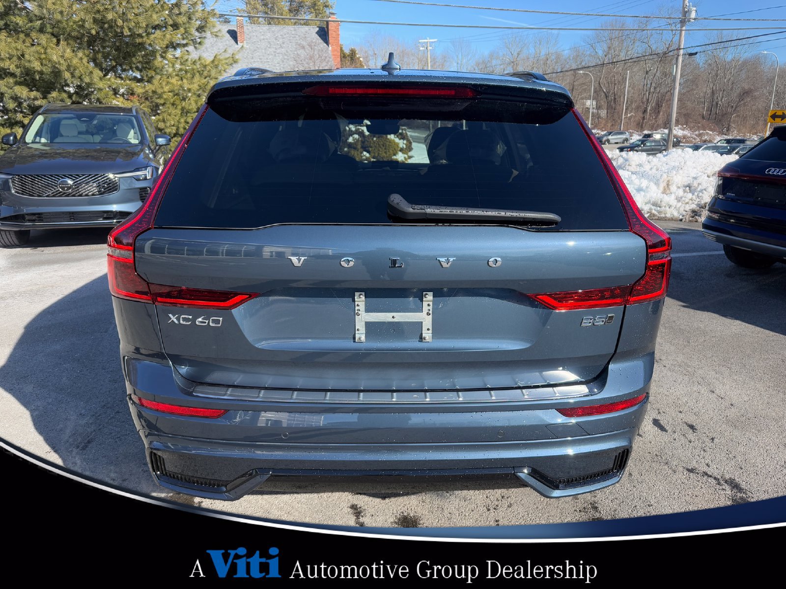 Used 2026 Volvo XC60 B5 Plus w/ Protection Package Premier AWD/4WD image 7