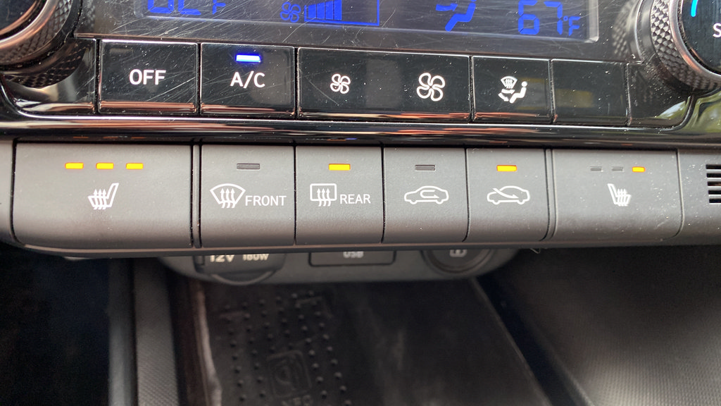Used 2022 Hyundai Elantra N FWD image 15