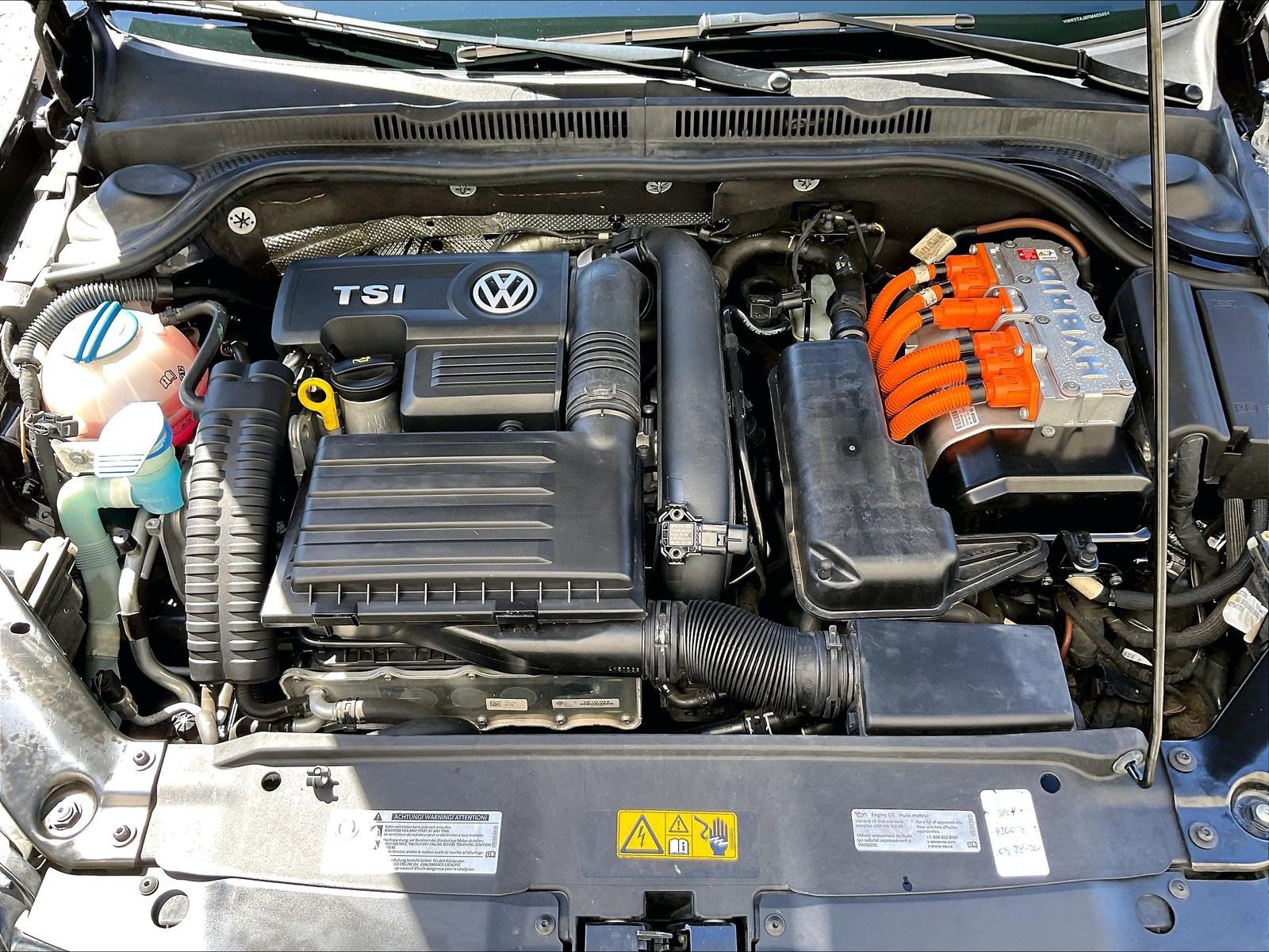 Used 2015 Volkswagen Jetta SEL Premium FWD image 9