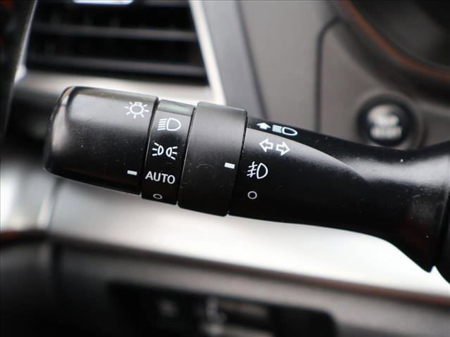 Used 2022 Subaru Crosstrek 2.5i Limited w/ Moonroof Package 2 AWD/4WD image 15