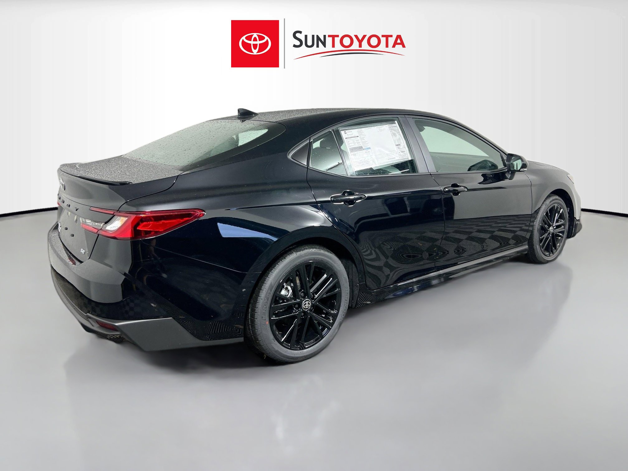 New 2026 Toyota Camry SE image 4