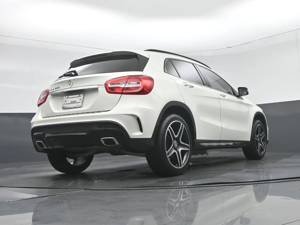 Used 2016 Mercedes-Benz GLA 250 image 54