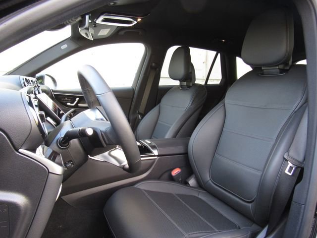 Used 2026 Mercedes-Benz GLC 300 4MATIC image 10