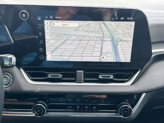 New 2026 Chevrolet Equinox LT w/ Safety and Technology Package FWD image 18