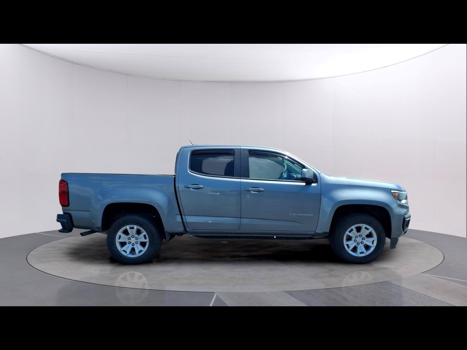 Used 2021 Chevrolet Colorado LT w/ Safety Package RWD image 6
