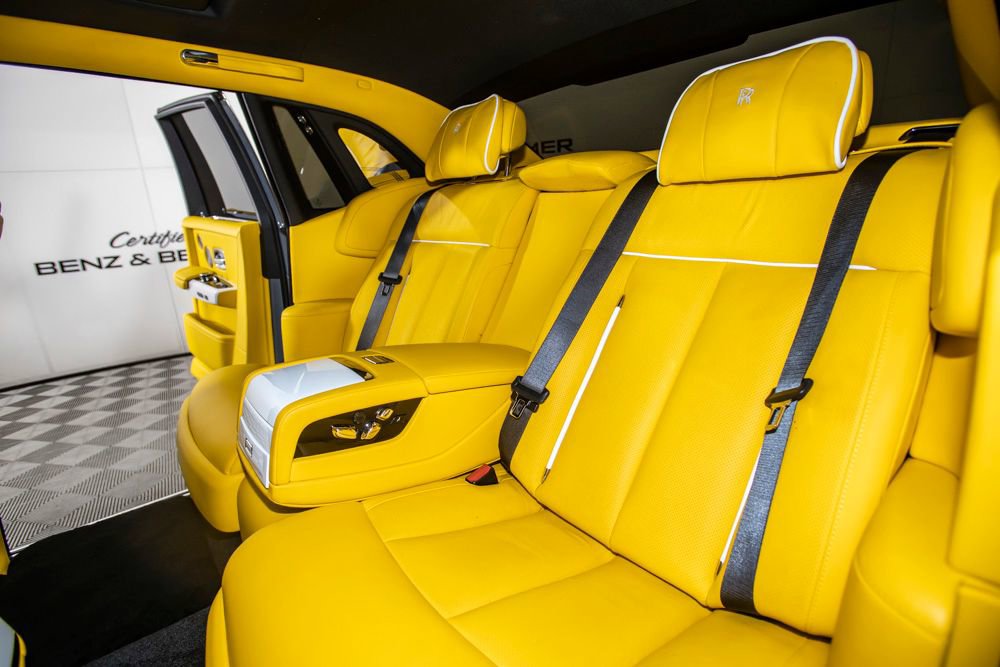 Used 2018 Rolls-Royce Phantom Sedan image 26