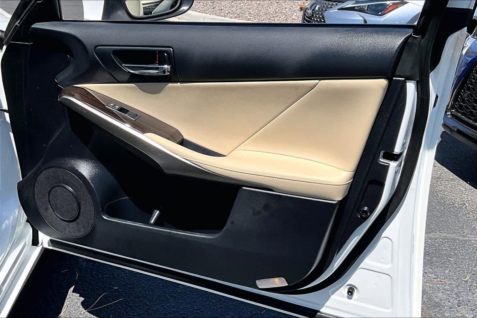 Used 2014 Lexus IS 250 w/ Luxury Package w/Brown Wood RWD image 21