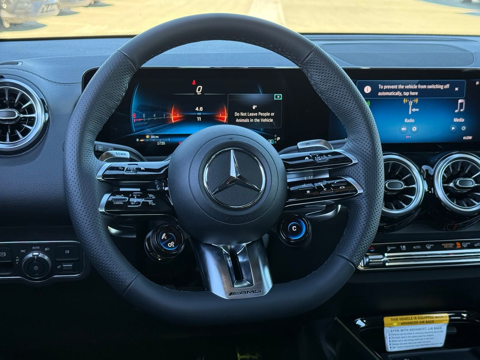 New 2026 Mercedes-Benz GLB 35 AMG 4MATIC image 25