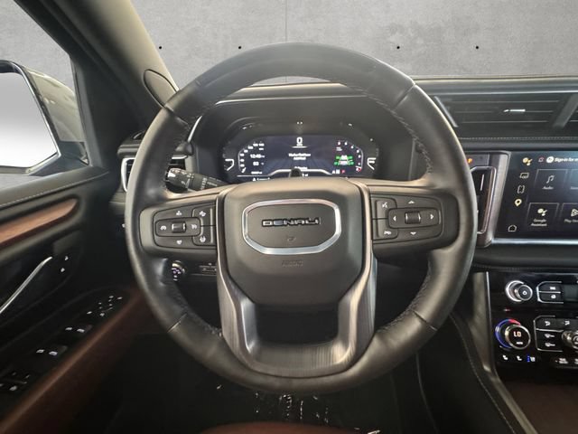 Used 2024 GMC Yukon XL Denali Ultimate AWD/4WD image 21