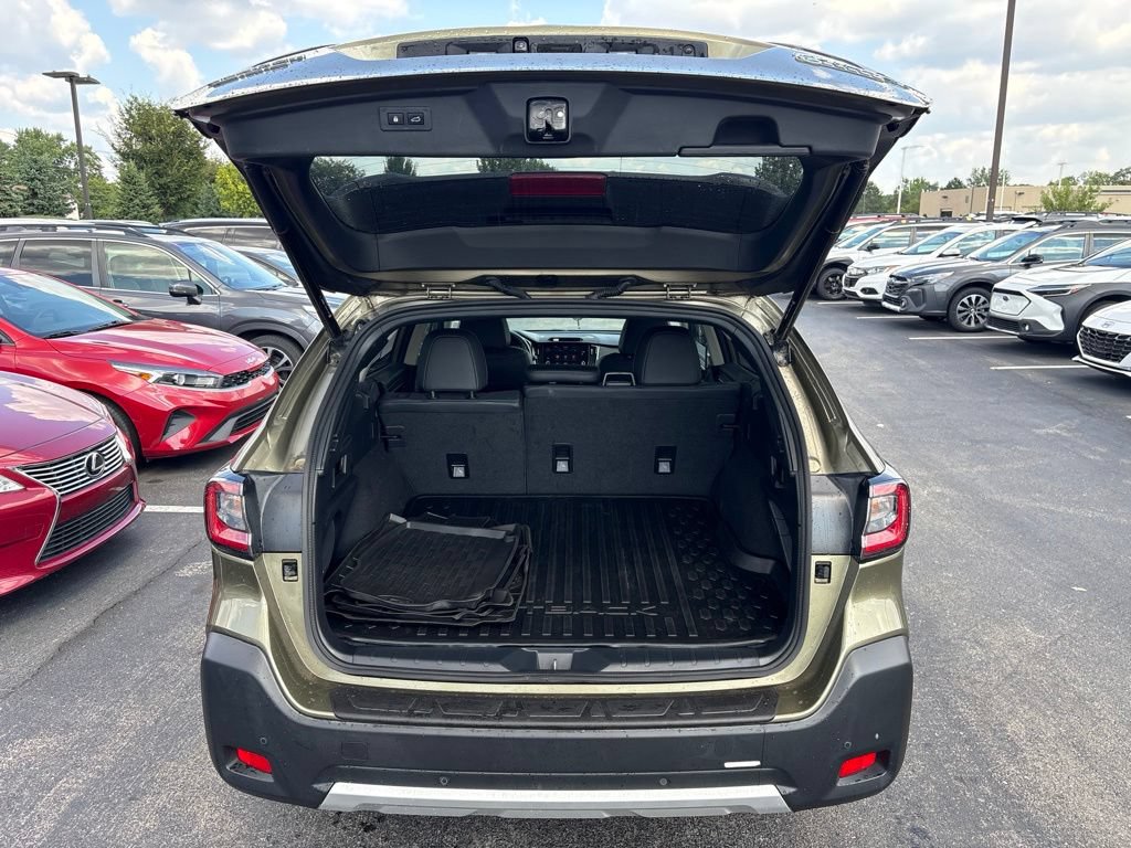 Certified 2024 Subaru Outback Limited AWD/4WD image 8