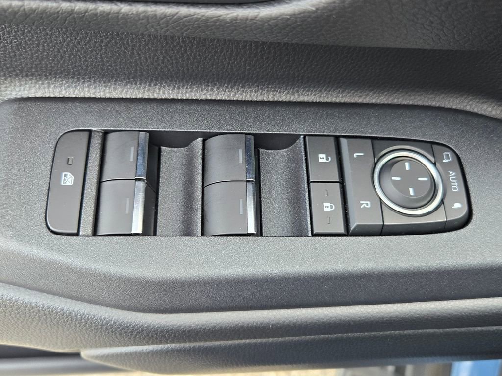 Used 2024 Toyota Land Cruiser image 17