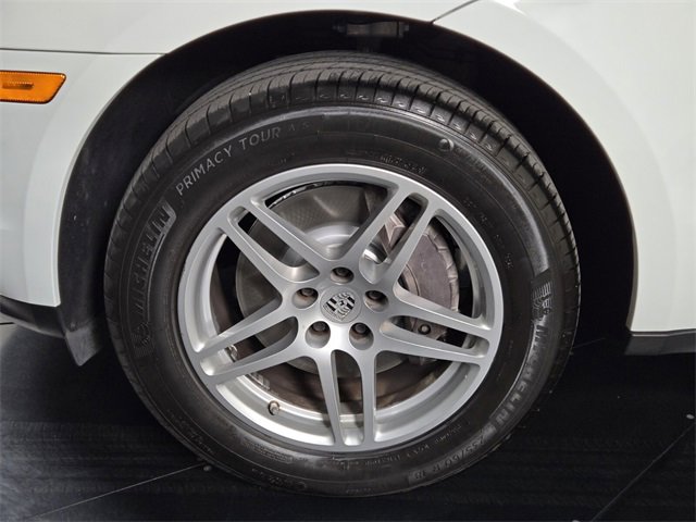 Used 2021 Porsche Macan Base image 12