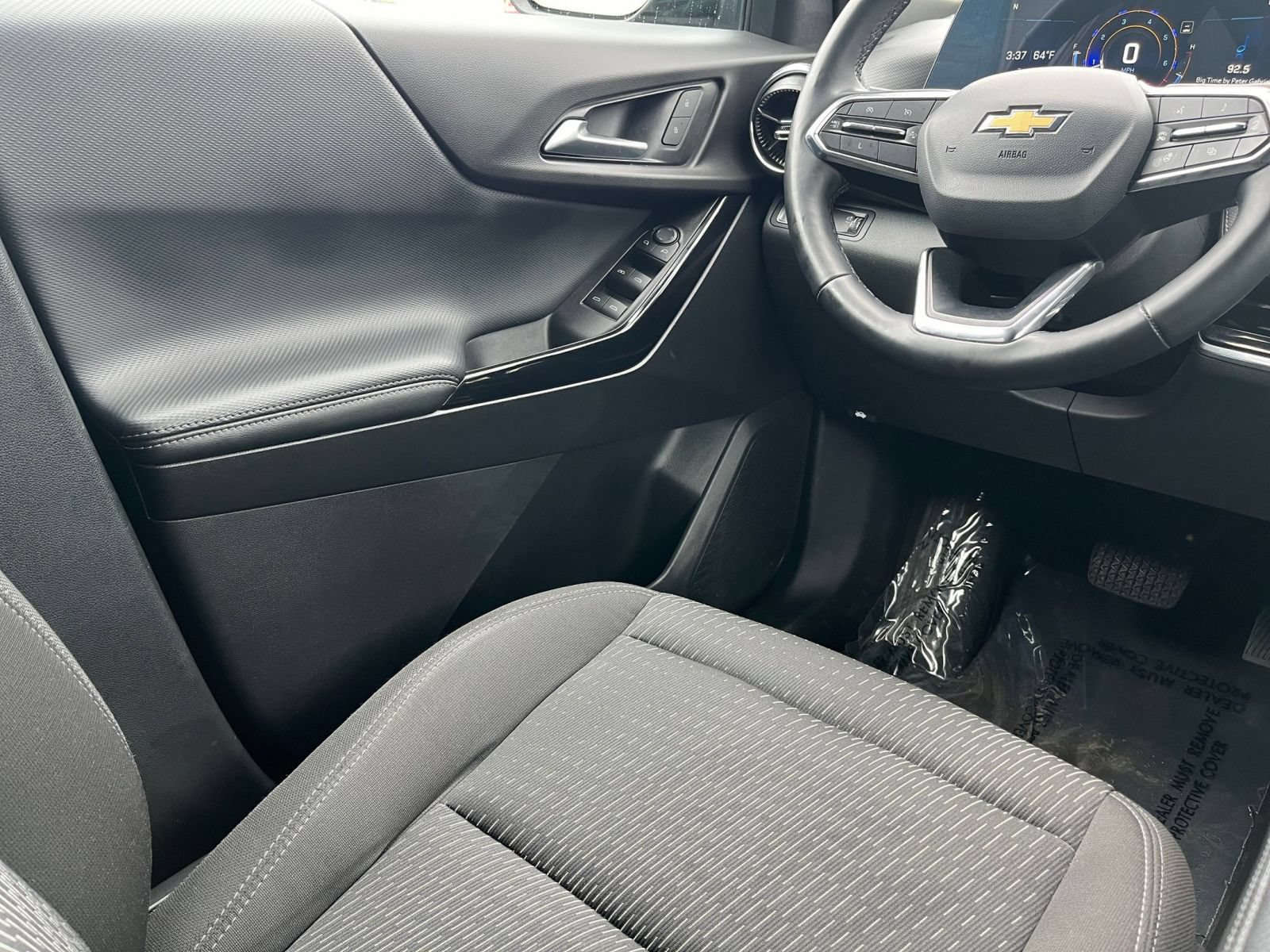 Used 2025 Chevrolet Equinox LT FWD image 39