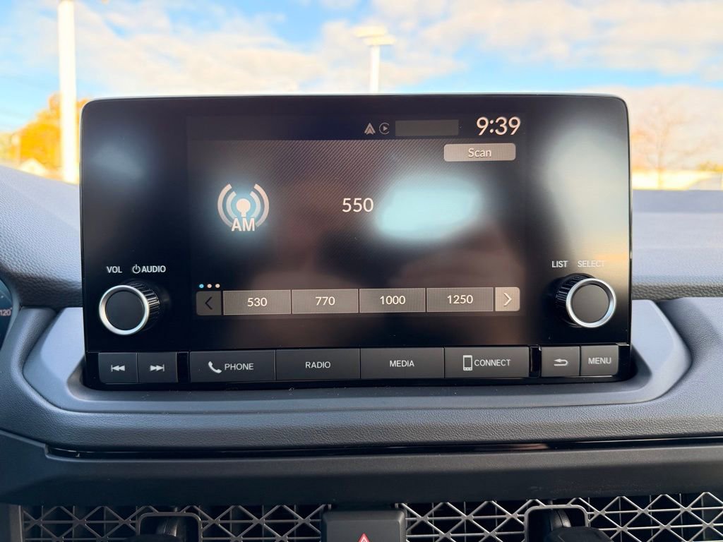 New 2025 Honda Accord SE image 8