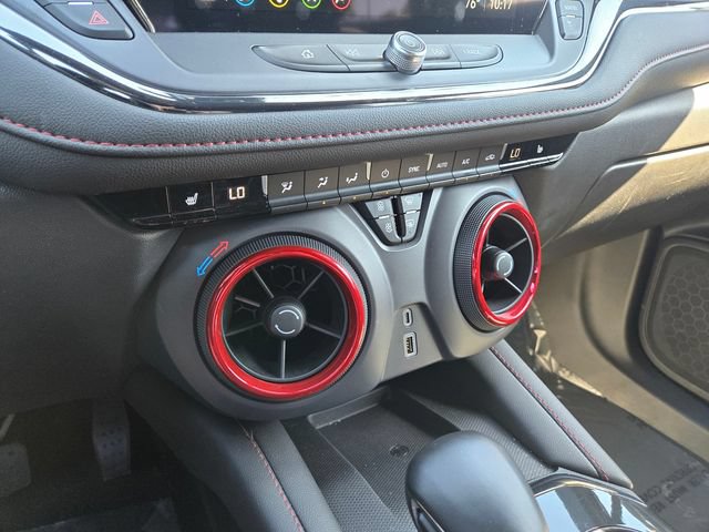 Certified 2025 Chevrolet Blazer RS AWD/4WD image 16