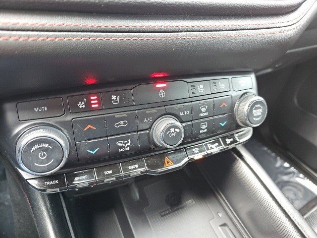 Used 2023 Dodge Durango R/T w/ Tow 'N Go Package image 23