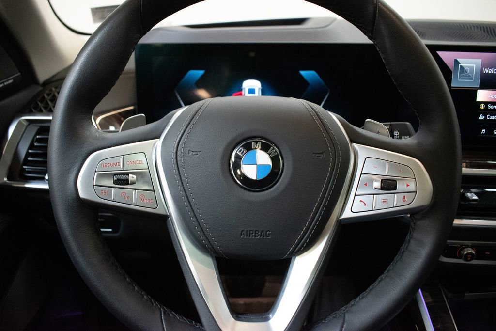 Certified 2026 BMW X7 xDrive40i w/ Premium Package image 12