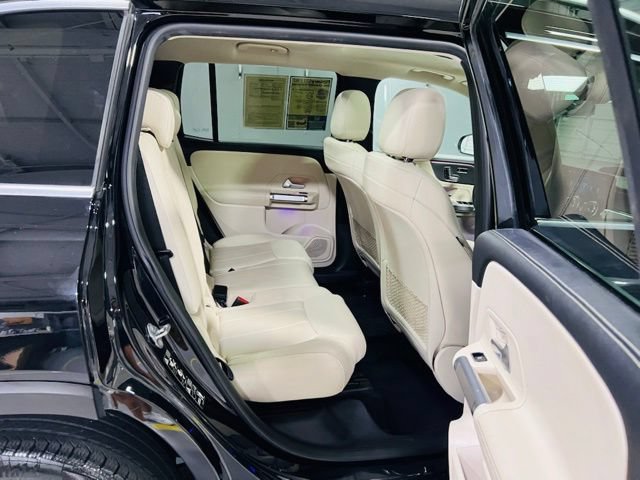 Used 2021 Mercedes-Benz GLB 250 image 30