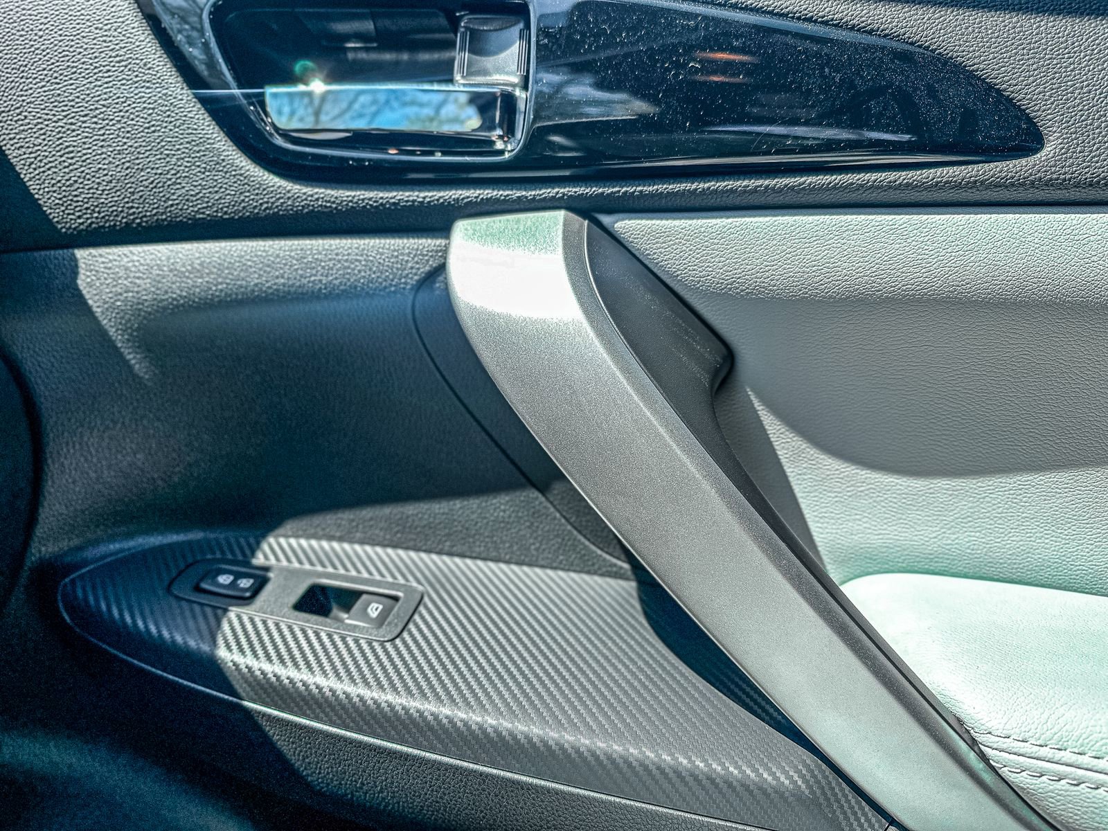 New 2025 Mitsubishi Eclipse Cross AWD image 23