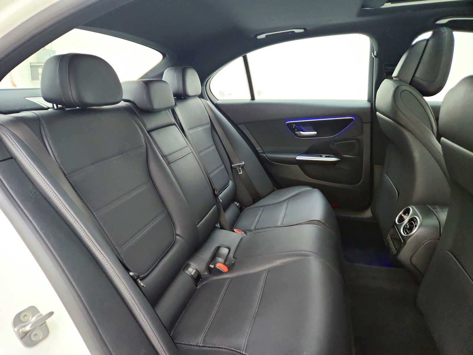 Certified 2024 Mercedes-Benz C 300 Sedan image 27