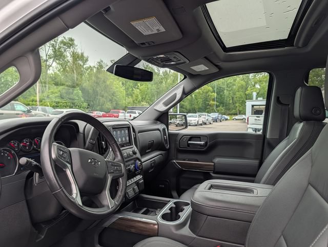 Used 2022 Chevrolet Silverado 1500 RST AWD/4WD image 3